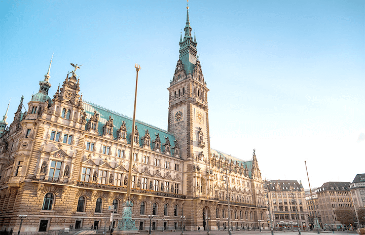 Homelift-Beratung für Hamburg Hamburger Rathaus