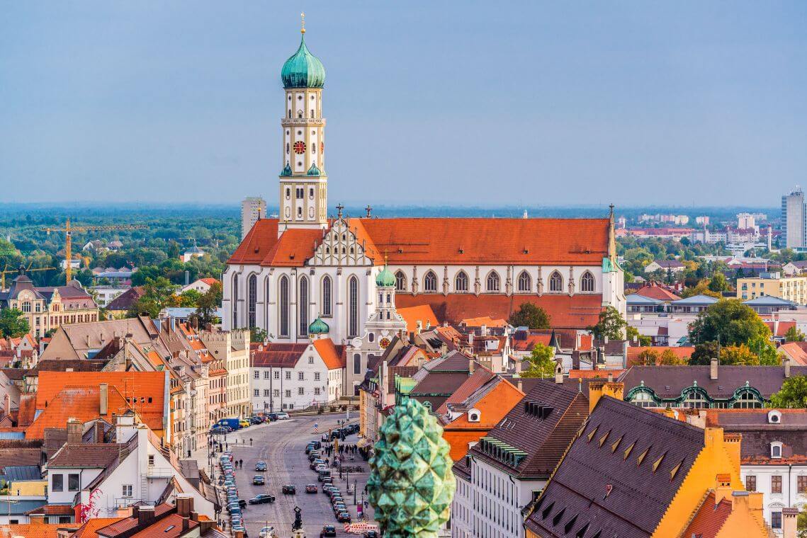 Homelift-Beratung für Augsburg Blick auf eine Kirche in Augsburg
