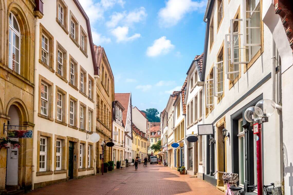 Homelift-Beratung für Osnabrück Straße mit Gebäuden in Osnabrück