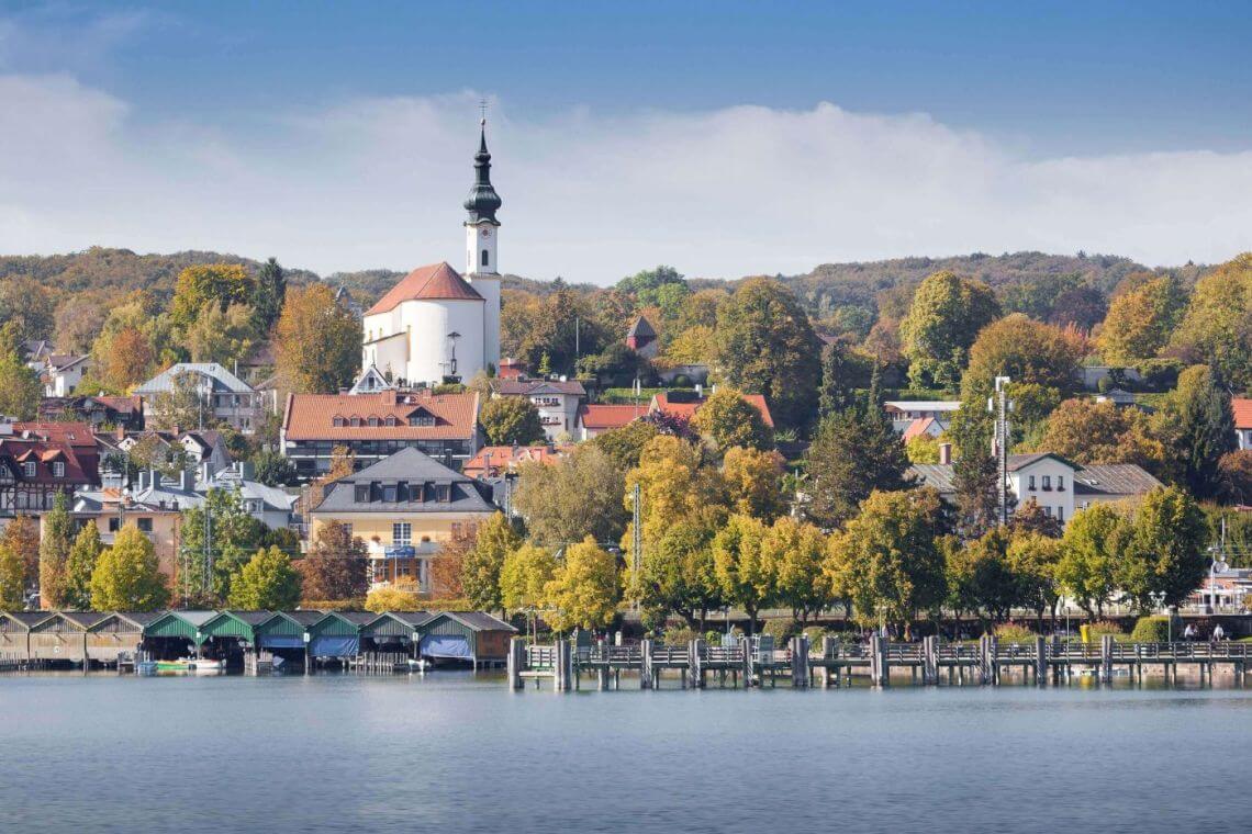 Blick auf Starnberg am Starnberger See