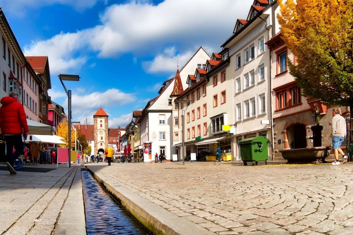Homelift-Beratung für Villingen-Schwenningen Straße im mittelalterlichen Villingen-Schwenningen